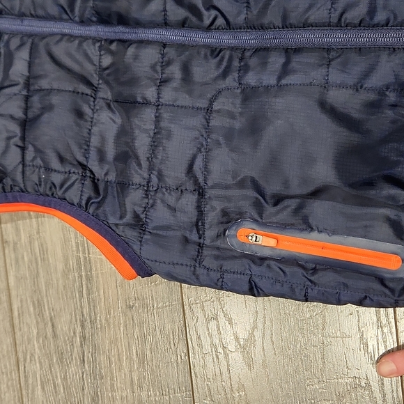 EUC Zara Boys Collection Boys sz 8/9 Puffer Vest w/hoodie 100% polyester - Picture 4 of 10